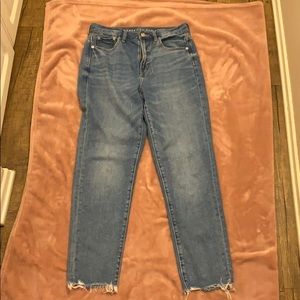 Light/medium wash jeans